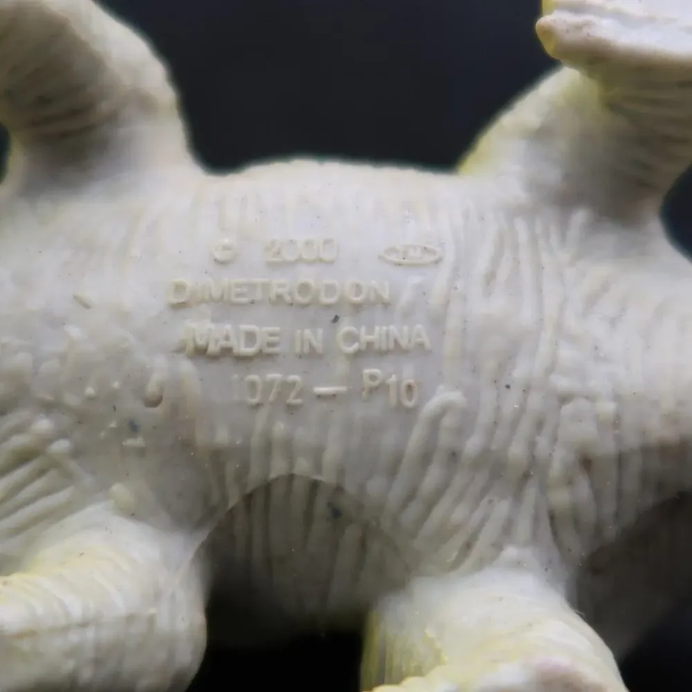 Dimetrodon Dinosaur Toy Figure Plastic 2000 Vintage 8 in Made in China 1072-P10